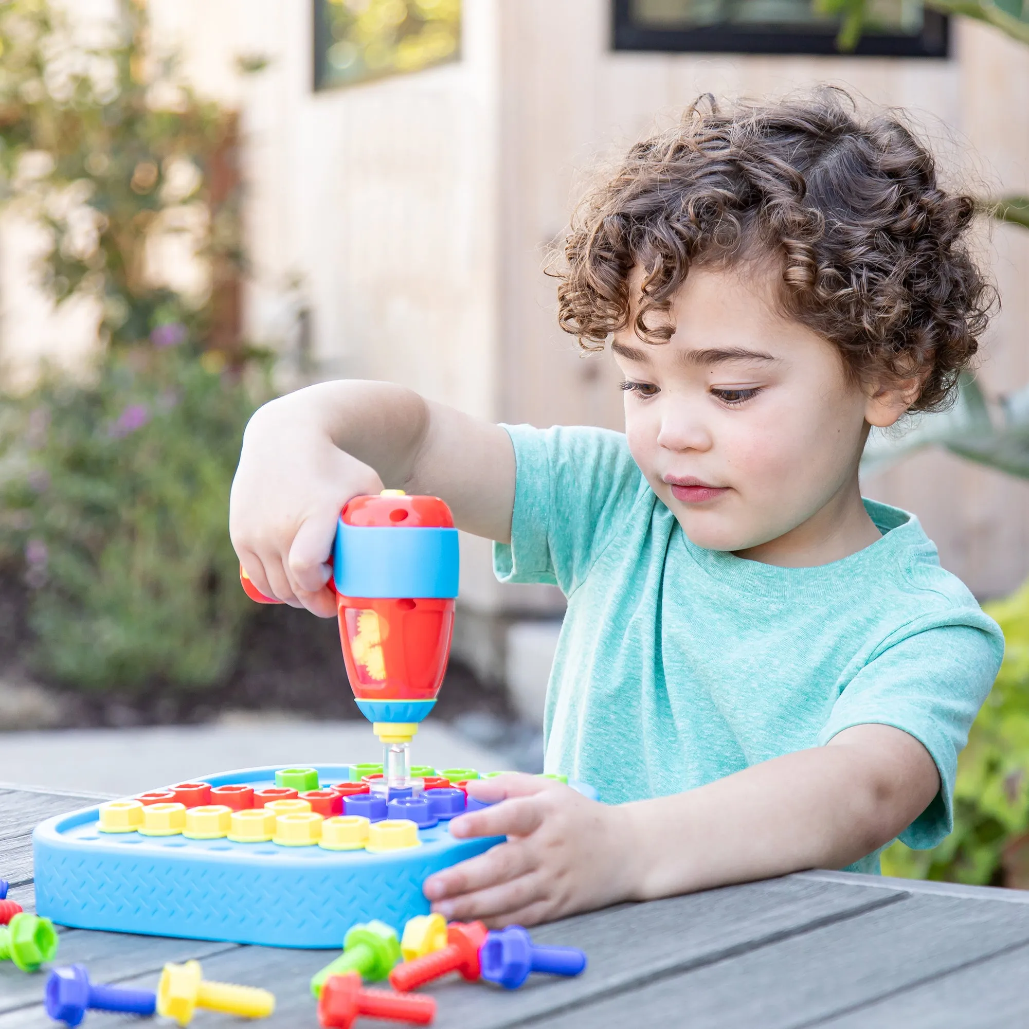 Educational Insights Design & Drill Bolt-It Bucket - Colorful Construction Fun