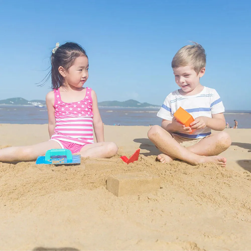 Hape - Master Bricklayer Set - 3pc Sand Castle Building Playset