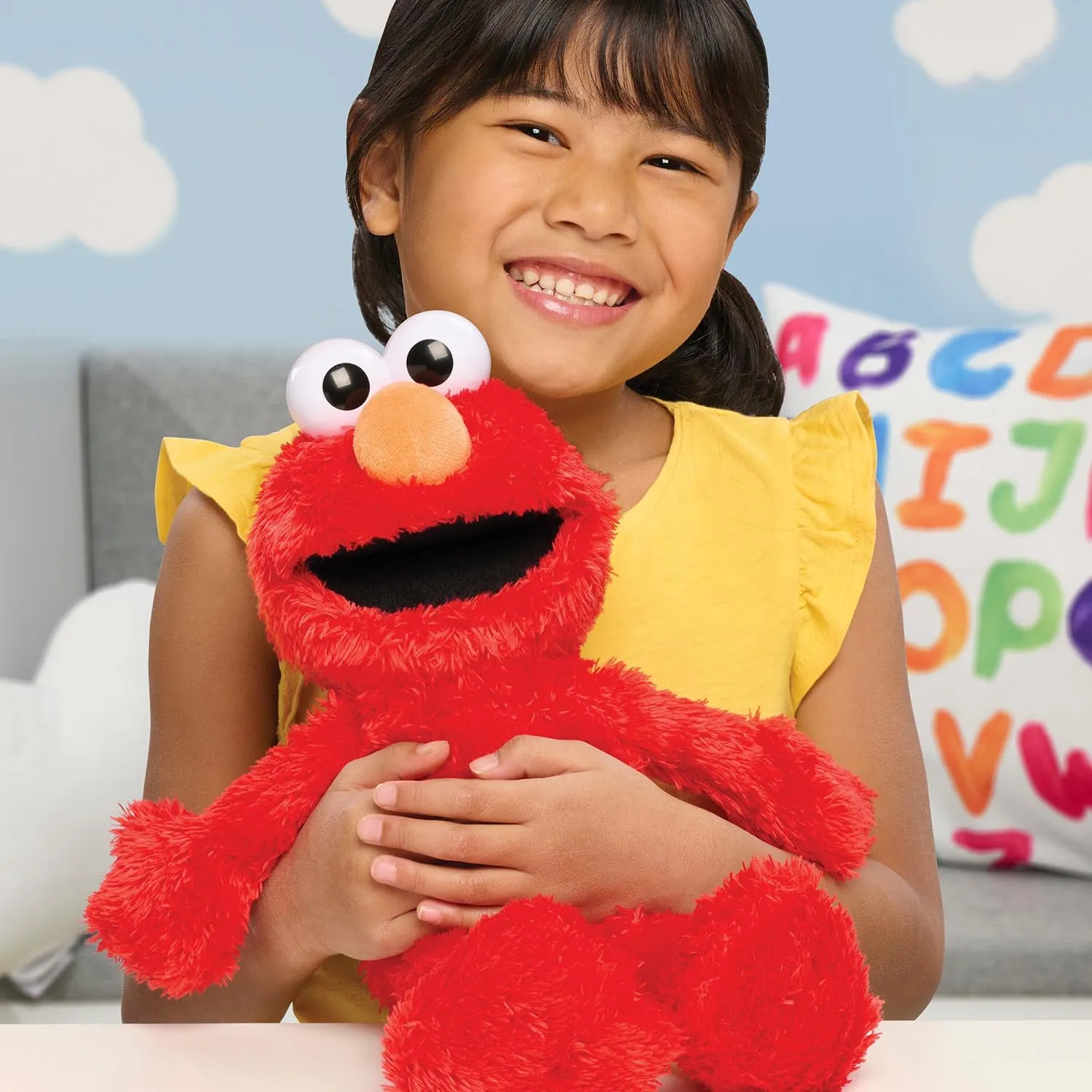 Just Play 57777 Sesame Street Tickle Me Elmo 13.5-inch Plush Doll - Red