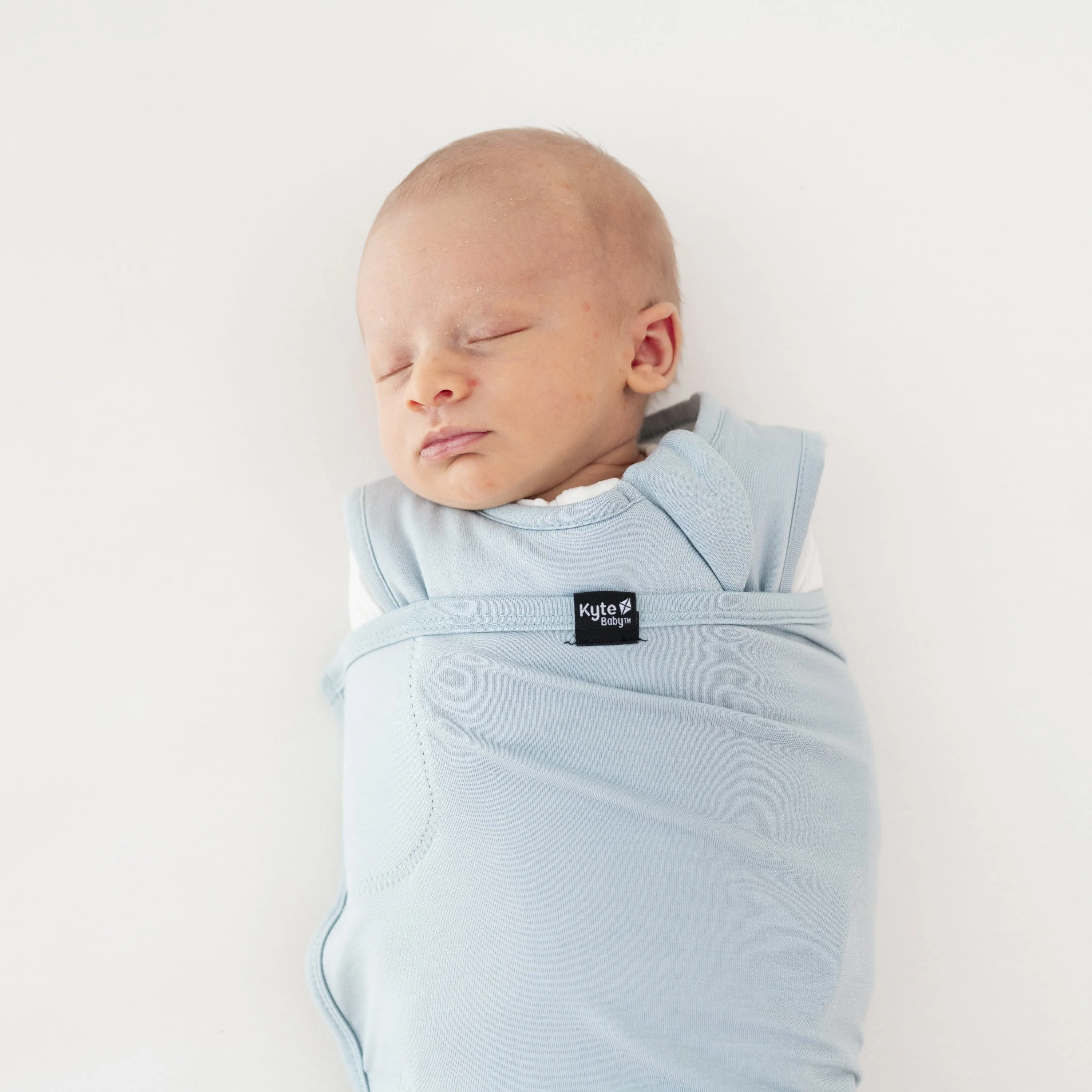 Sleep Bag Swaddler in Fog 1.0